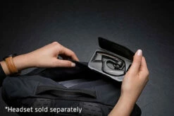 Plantronics Voyager 5200 Portable Power Charging Case - Black -FusionElectronix Sales Store 41h9SxsNEPL 39526.1630374033